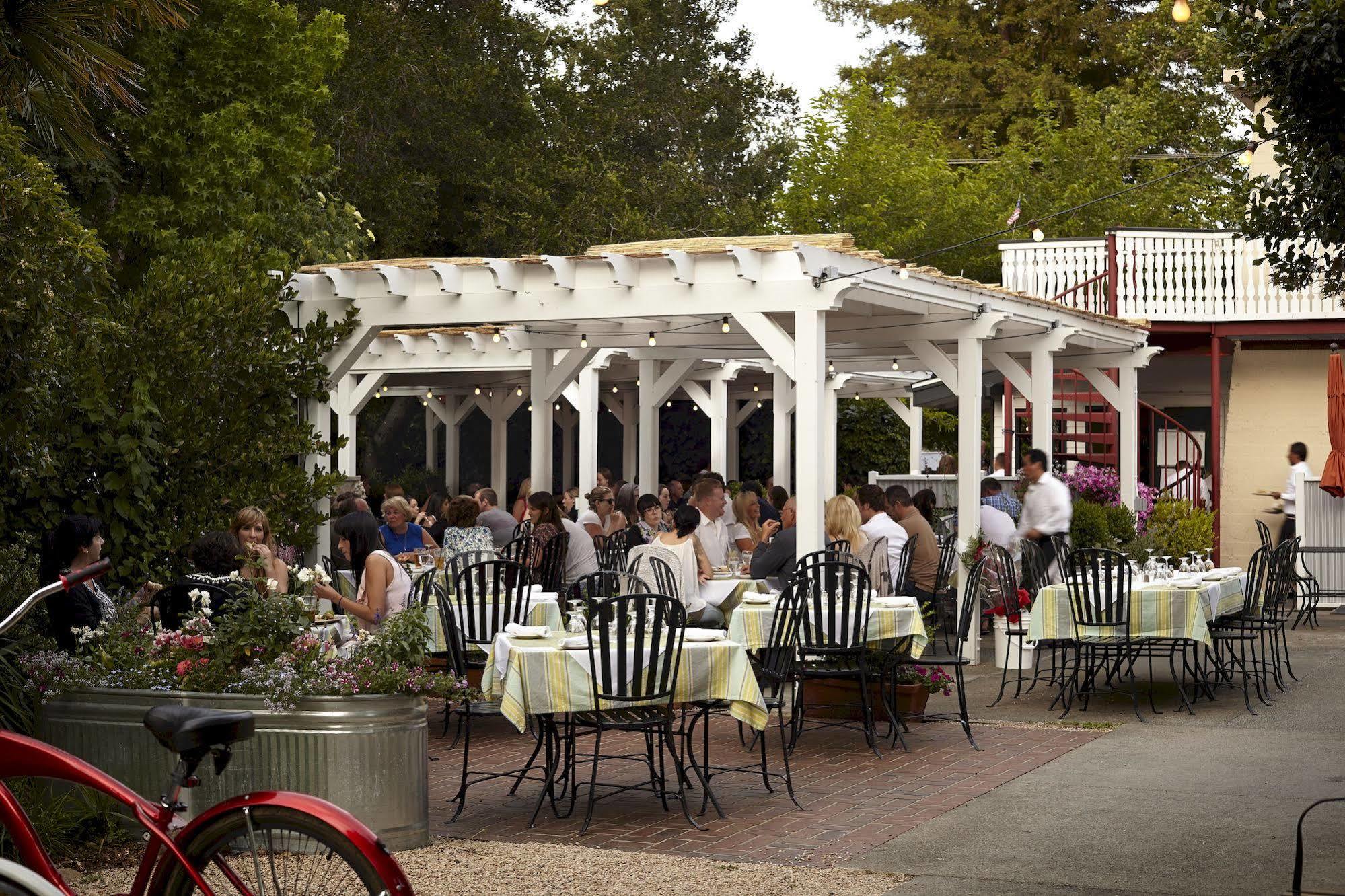 Calistoga Inn Restaurant And Brewery Экстерьер фото